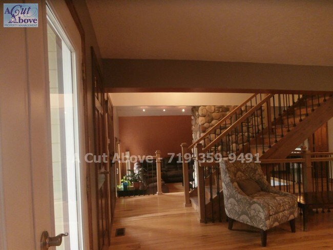 Building Photo - 6995 Blackhawk Pl