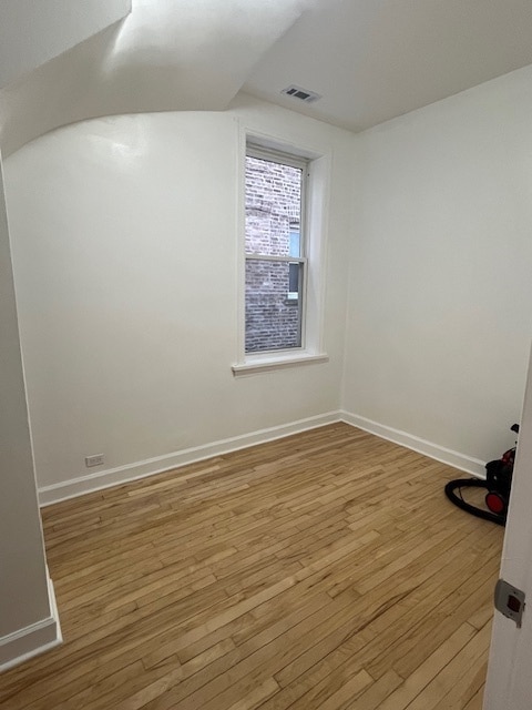 Foto del edificio - 820 N Leavitt St