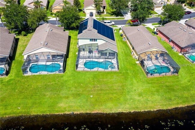 Foto del edificio - 250 Sandy Ridge Dr