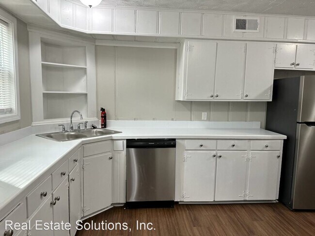 Foto del edificio - 3 br, 2 bath House - 525 Witsell Rd