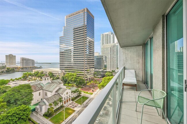 Foto del edificio - 500 Brickell Ave