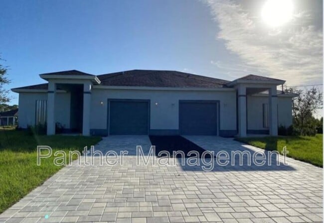 Photo - 1112 Albert Ave Apartment