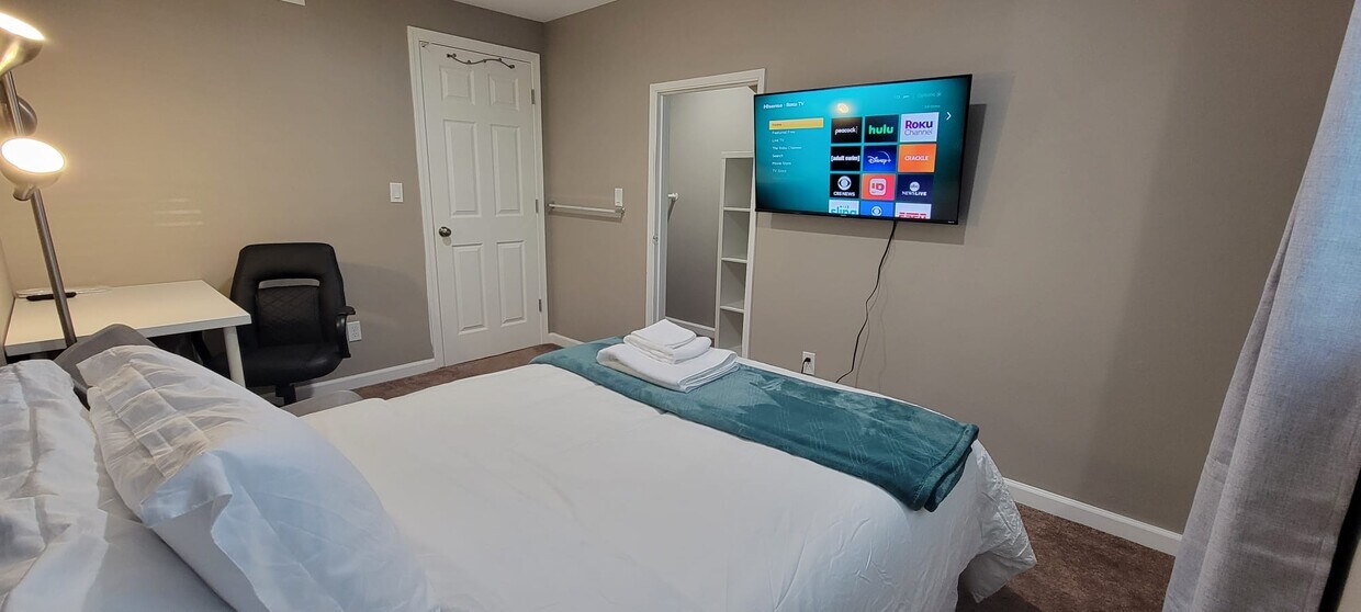 Photo - 1803 N 200th St (Shoreline, WA)