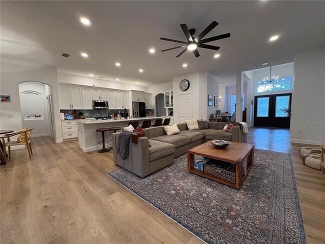 Building Photo - 10413 Canary Isle Dr