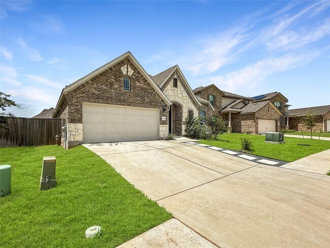 Building Photo - 126 Acacia Pass