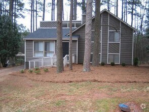 Building Photo - 2068 Singer Way