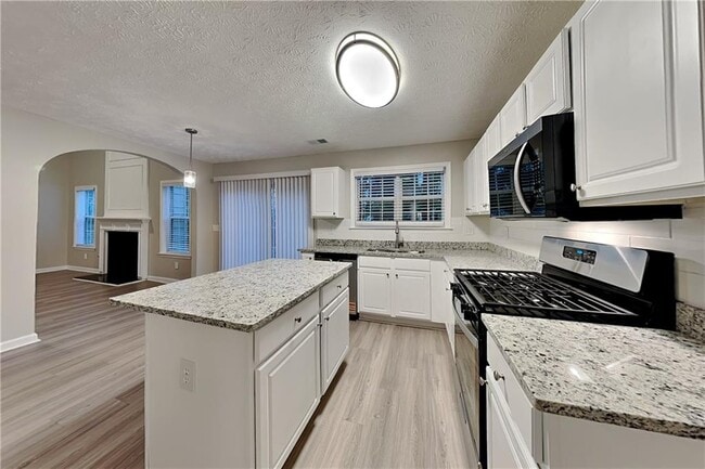 Foto del edificio - 400 Manor Glen Dr