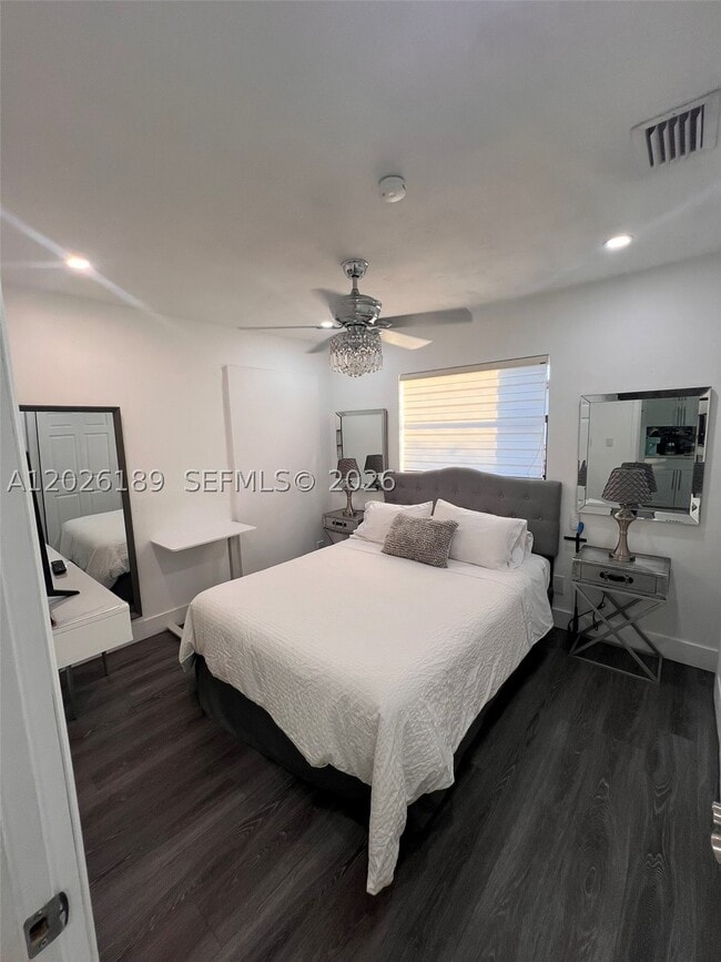 Foto del edificio - 3411 SW 121st Ave