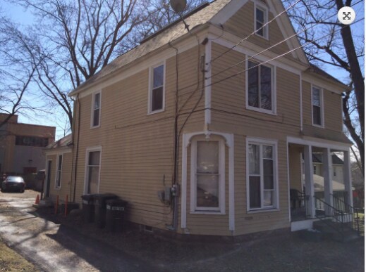 Primary Photo - 114 Brady St