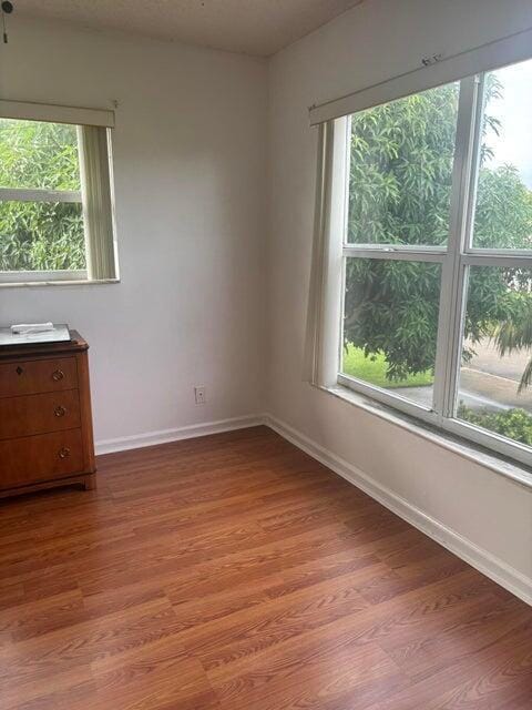 Foto del edificio - 650 Toxaway Dr