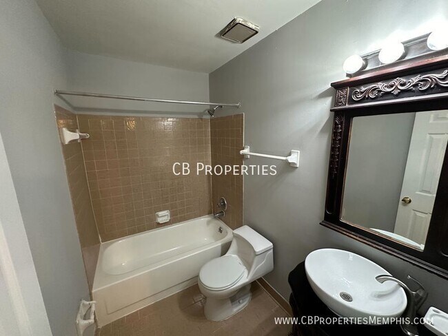 Building Photo - 6496 Frosty Leaf Dr