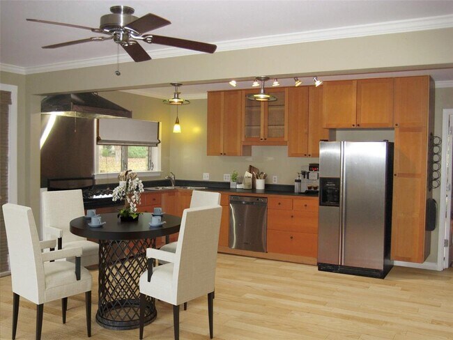 Foto del edificio - 1407 Wilshire Blvd