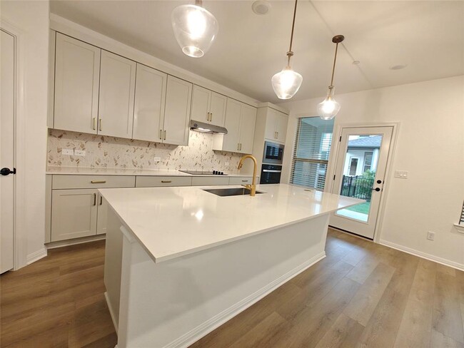 Foto del edificio - 2725 Woodall Dr