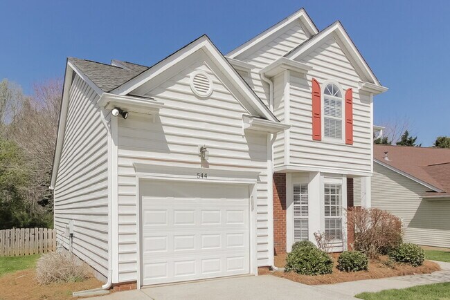 Building Photo - 544 Carlisle Dr