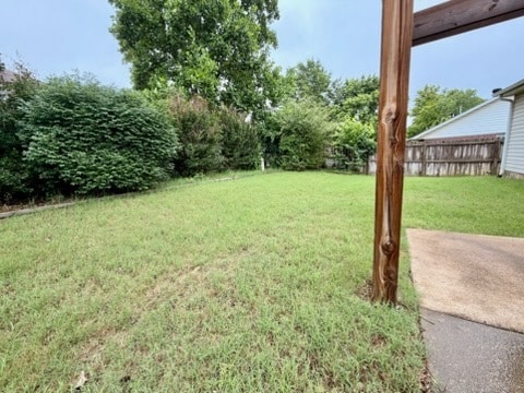 Building Photo - 833 S Eastview Dr