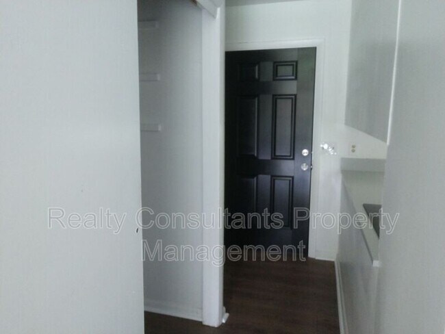 Foto del edificio - 1533 Beaucrest Ave