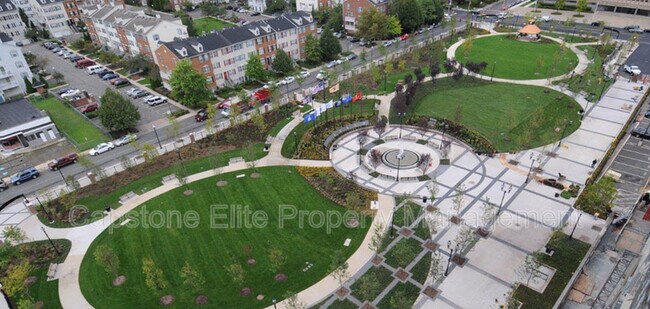 Foto del edificio - 216 Matthews Drive