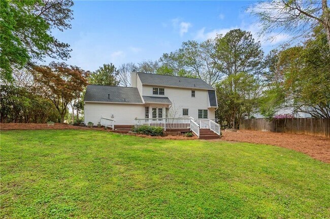 Foto del edificio - 632 Holt Rd NE