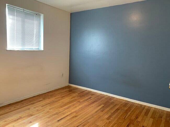 Second Bedroom - 446 Brierly Ln