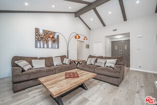 Building Photo - 29846 Grandifloras Rd