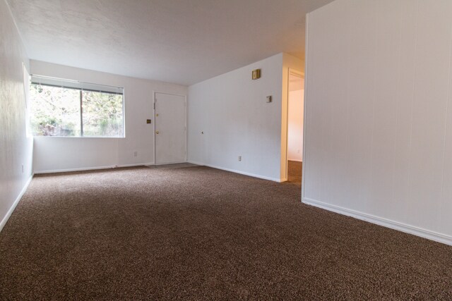 Foto del edificio - Great 1-Bedroom, 1-Bath Duplex With Large Bonus Room!