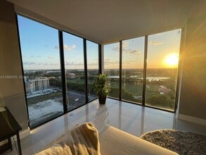 Building Photo - 5252 NW 85th Ave