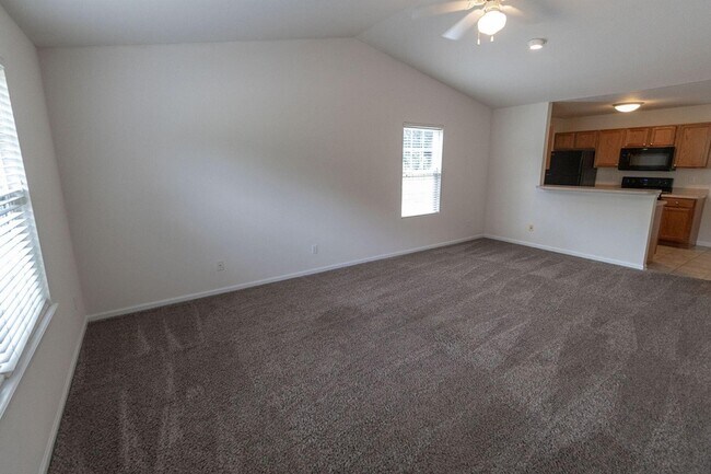 Foto del edificio - 3300 E St Charles Rd