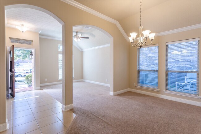 Foto del edificio - 22314 Sheldonwood Court