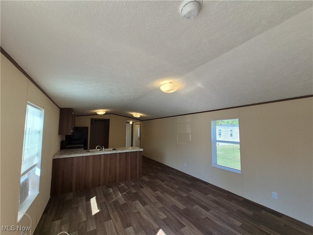 120 Kenny Brook Ln Elyria, OH 44035 – photo 3