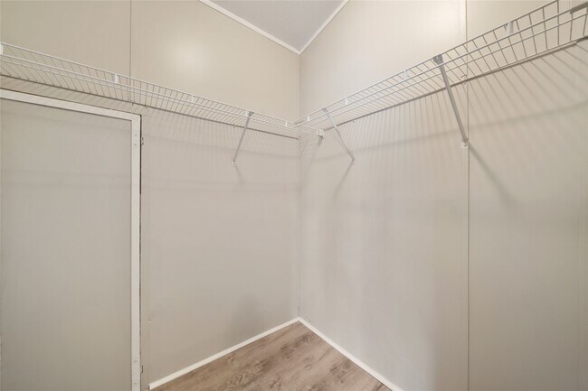 Foto del edificio - 16333 Lone Corral Ct