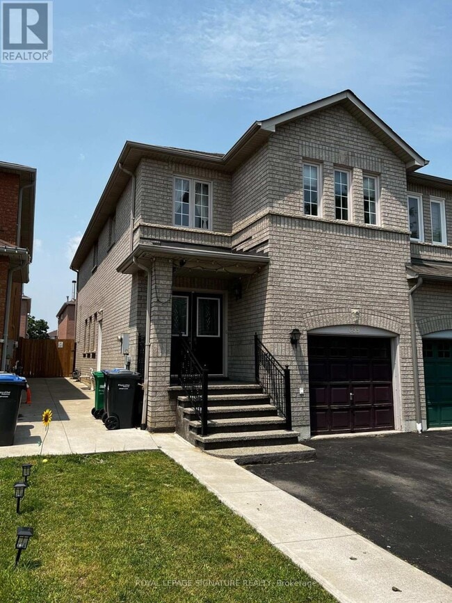 Building Photo - 633 Mirage Pl