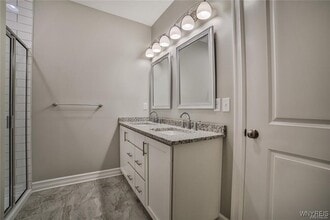 Building Photo - 275 Northill Dr