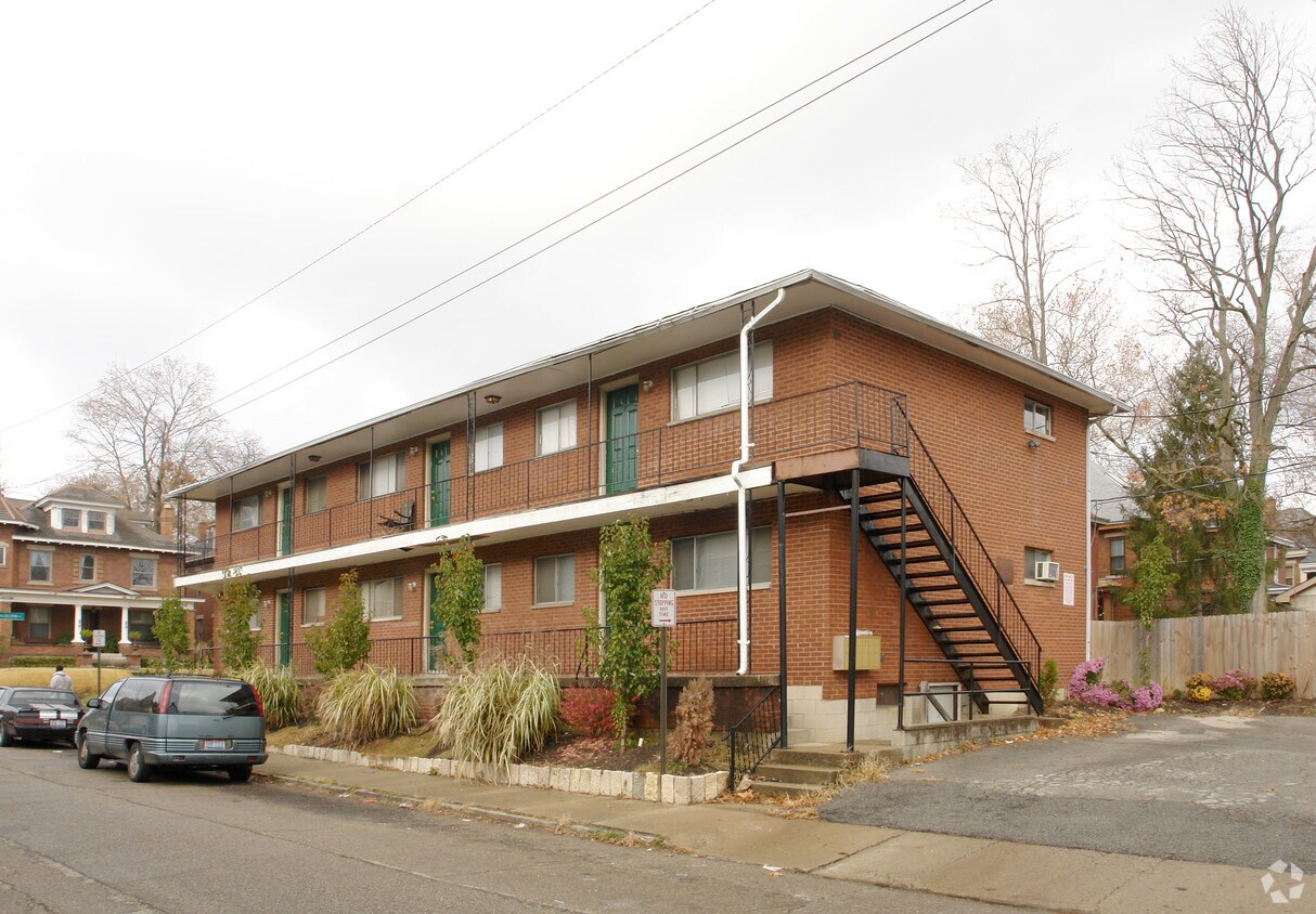 82 Auburn Ave, Columbus, OH 43205 Apartments in Columbus, OH