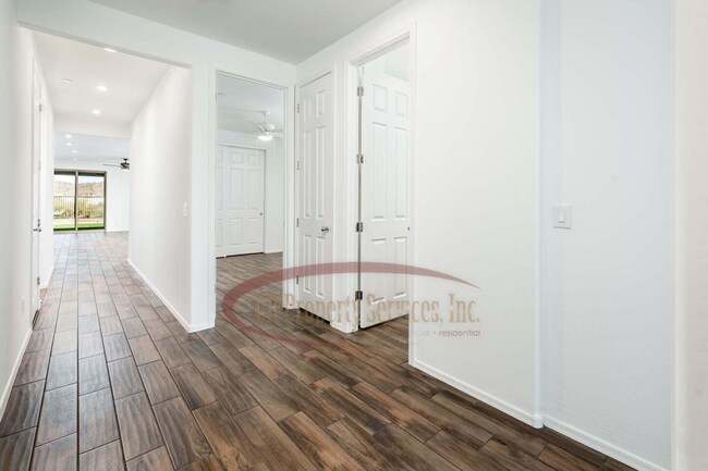 Foto del edificio - 13320 W Eagle Feather Rd