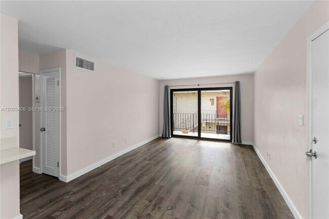 Foto del edificio - 8701 SW 141st St