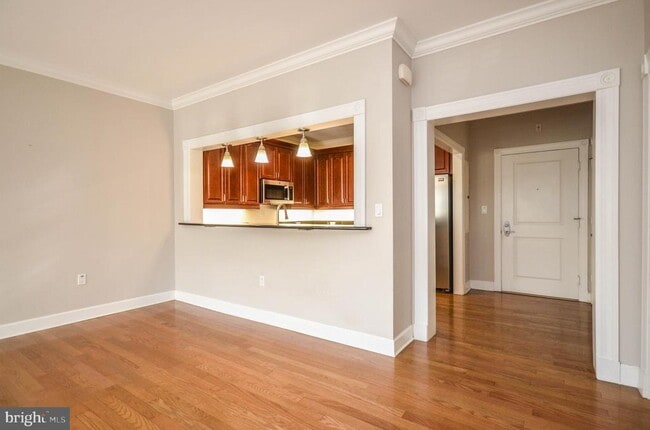 Building Photo - 401 13th St NE