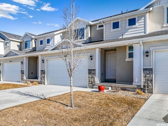Building Photo - 12949 Penywain Ln