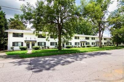 Photo - 1744 Cambridge Ave Apartment