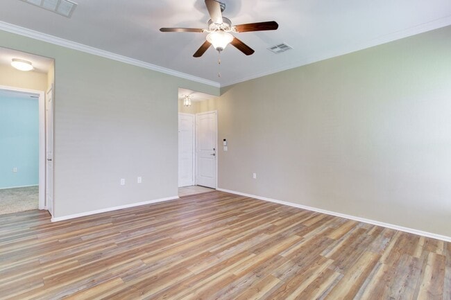 Building Photo - 7000 Crestone Rd