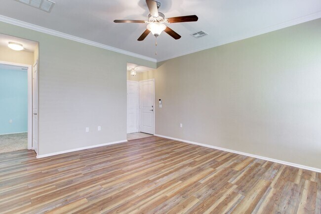 Foto del edificio - 7000 Crestone Rd