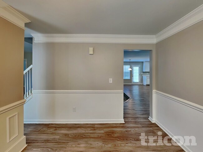 Building Photo - 303 Glennallen Rd