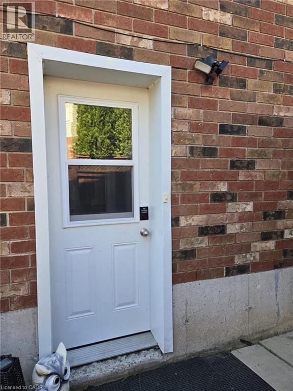 Building Photo - 96 Benziger Ln