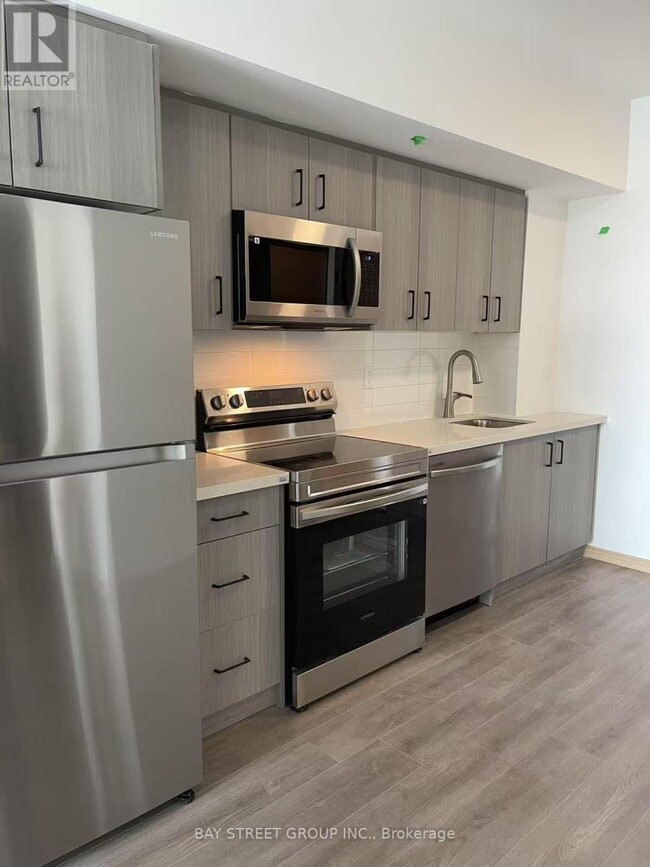 Building Photo - 3429 Sheppard Ave E