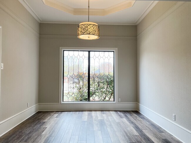 Foto del edificio - 7 Edgemere Dr