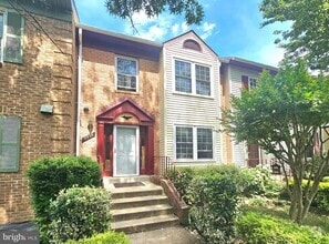 Building Photo - 5939 Heatherwood Ct