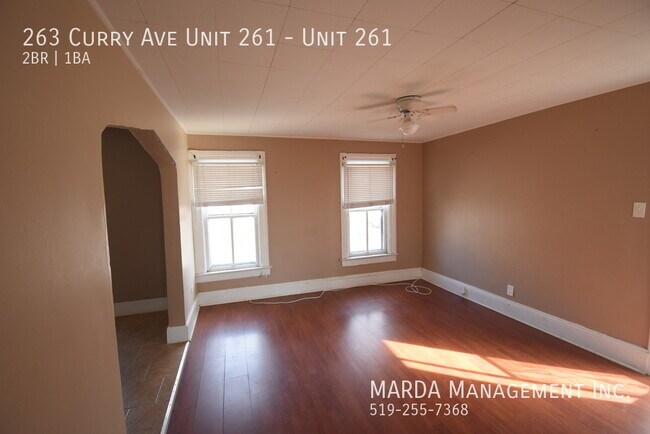 Photo du bâtiment - COZY 2 BED/1 BATH UNIT - WEST END + HYDRO ...
