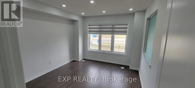 Building Photo - 25 Gemma Pl