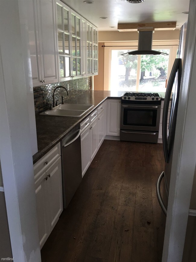 Foto del edificio - 4 br, 1.5 bath House - N2617 Harris Road