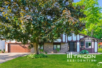 Building Photo - 13638 Elkwood Dr