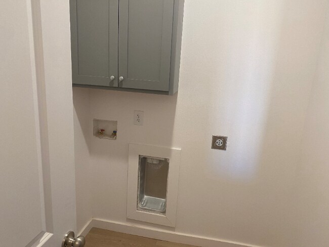 Foto del edificio - 5537 Itasca St